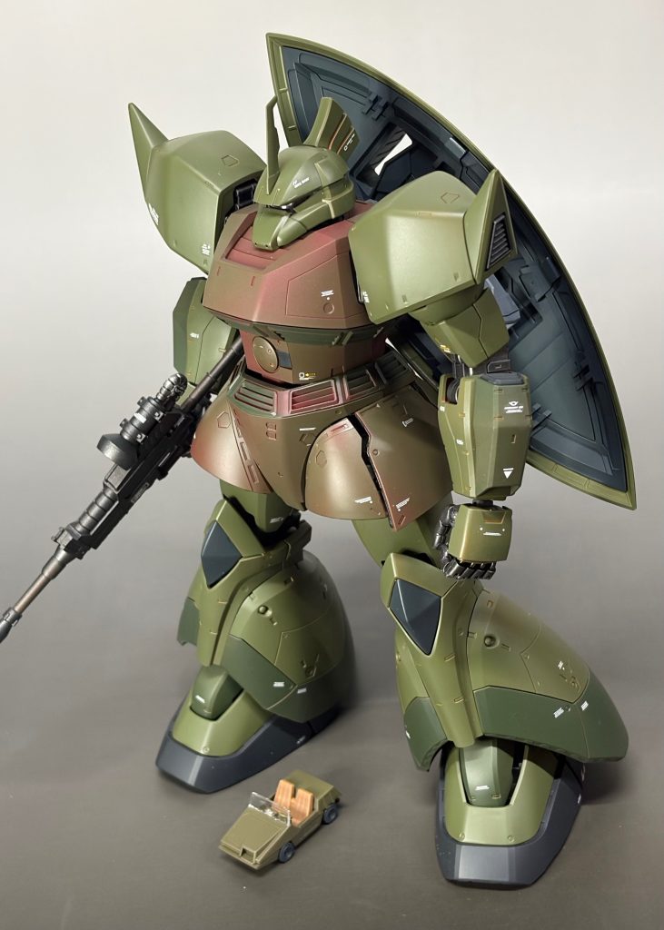 ついでに付属のエレカーも軍用カラーに。