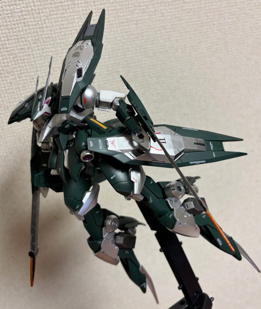 作成中も思いましたが、すごい見栄え良いキットですね。