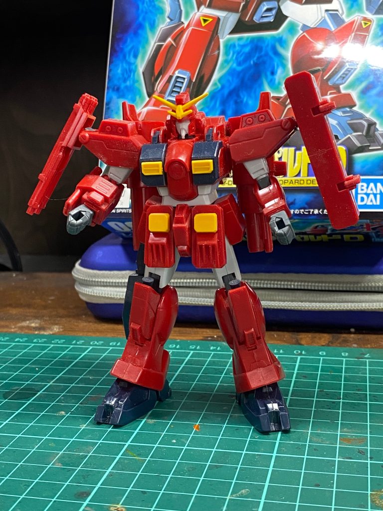 旧キット　ガンダムレオパルドデストロイ–3枚目/制作者：丸五ワークス