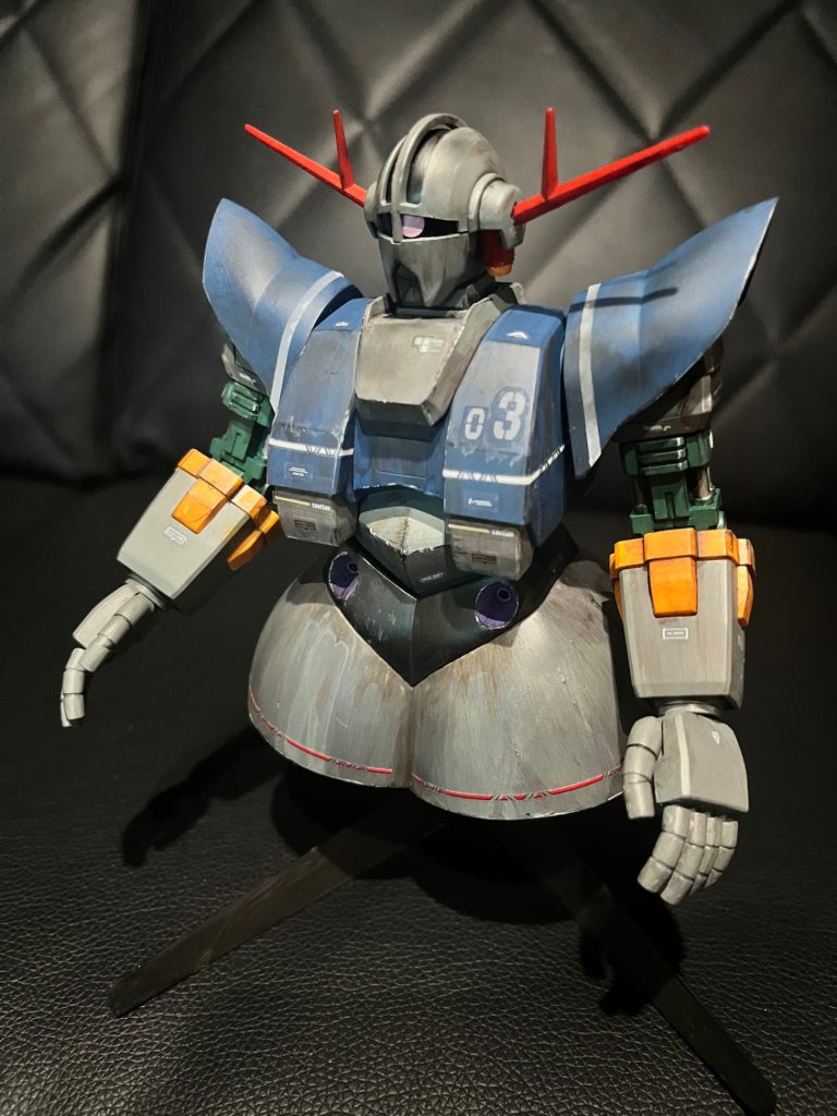 宇宙用でシャアが一回使っただけなのに汚れ過ぎ？？？