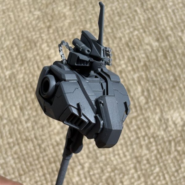 &nbsp;どうもご覧いただきありがとうございます♪改造は一区切りつけて、サフ吹いたらすんごいオーラが....... &nbsp; ツギハギ感ってサフ吹くだけで消えて一気にまとまり出るから凄いっすね.... ミキシングの楽しみがなんとなくわかった気がします。次回は塗装の成果をお見せしたいのですが、ここからはペースが落ちるかもです、夏休みブーストがそろそろ終わってしまうので......気長に応援していただけると幸いです！&nbsp;（3枚目）