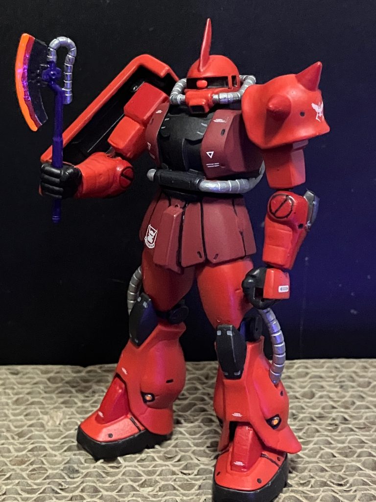 武器はヒートホークが付いてます。