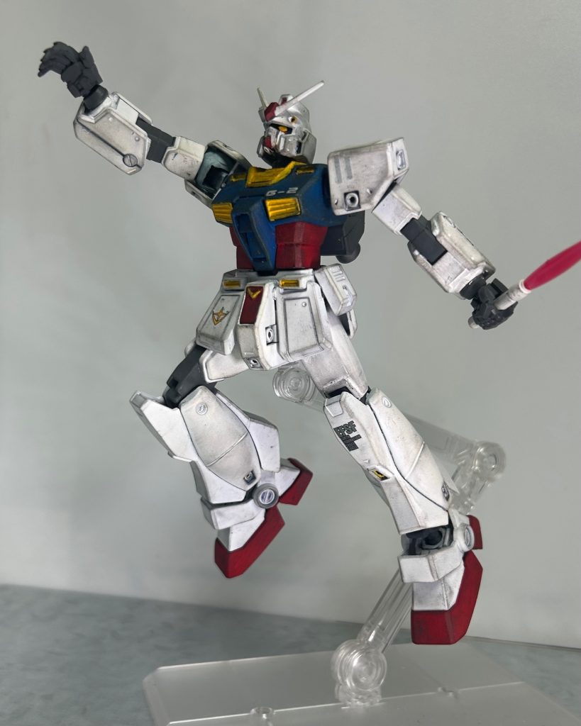 翔べ！ガンダム！可動自体はそれなりだけど、結構満足。