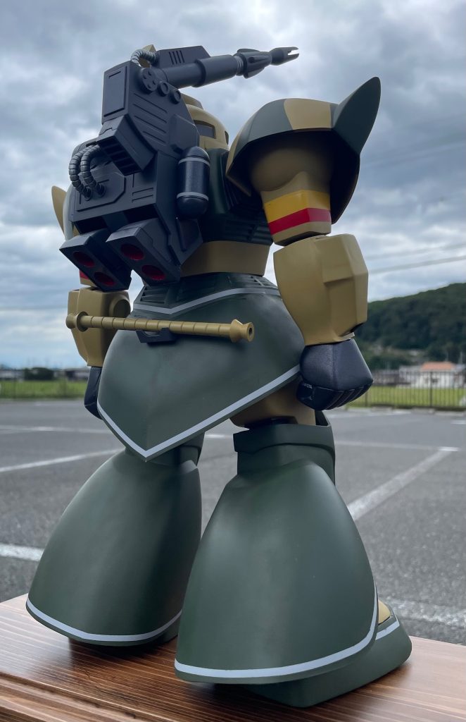 マッシブなスタイルはそのままに、当時の雰囲気で仕上げました。