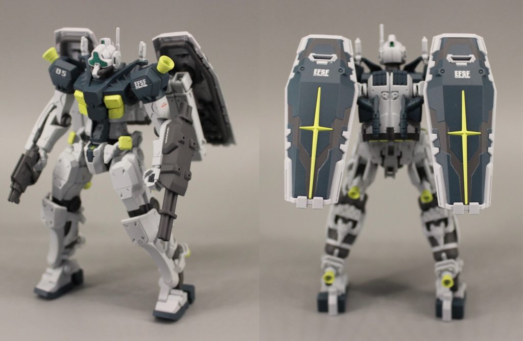 シールドは「赤いガンダム」2体からそれぞれ、バックパックは「軽キャノン」から、アームと2連装ビームライフルは「パワードアームズパワーダー」から拝借して改造しました。&nbsp;本塗装は、殆どサンダーボルト版ジムの基本色を使っています。
