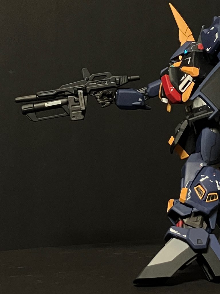 射撃姿勢。