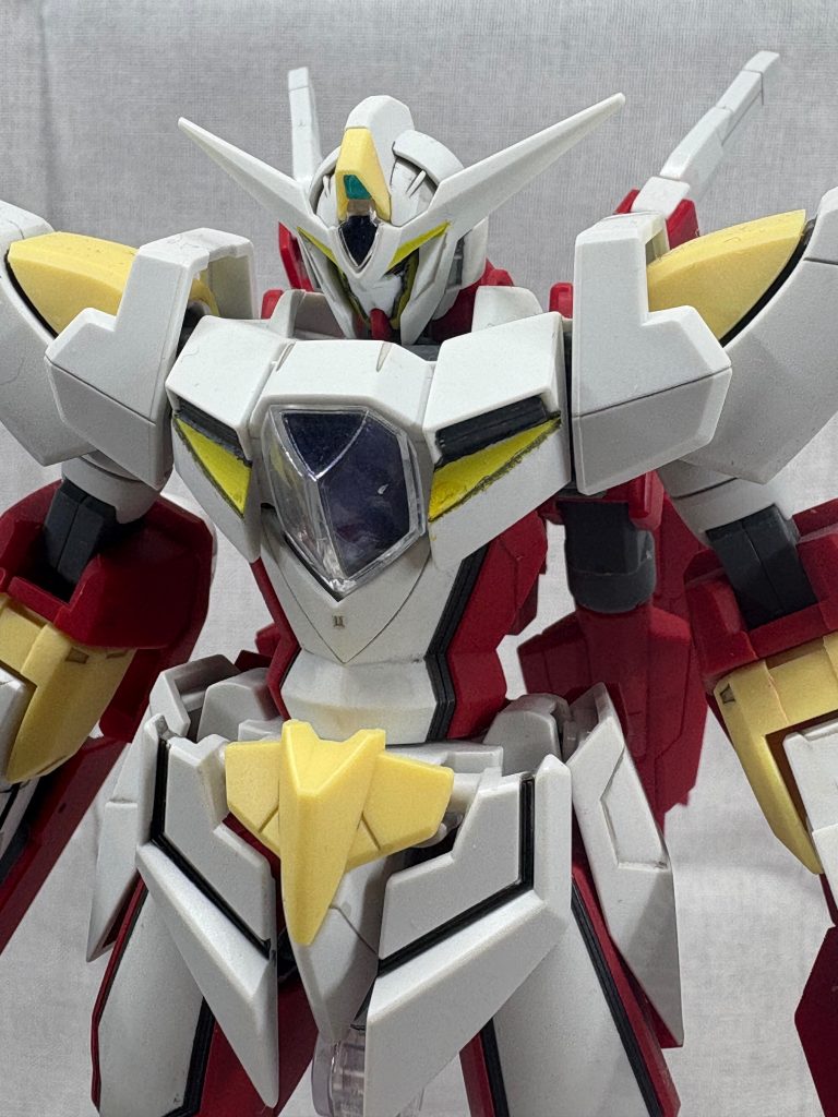 部分塗装　リボーンズガンダム