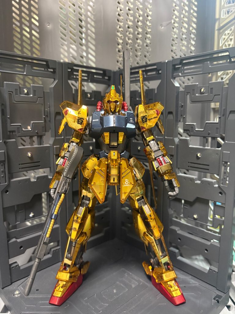 一回撮ってみたのですが、メカニカルコアメッキで後ろのライトアップすると埃の付着がすごくて撮り直しました。