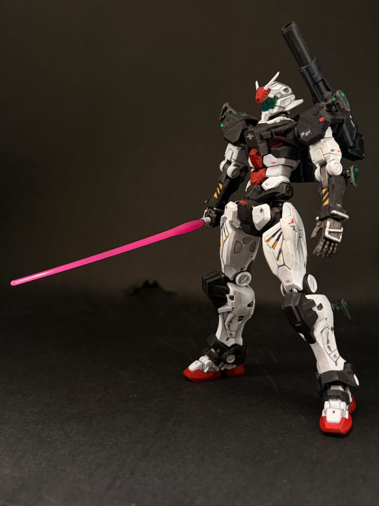 せっかく軽キャノンのキットを使用したので、オリジナルで、武装も取り付けれるように加工しました。