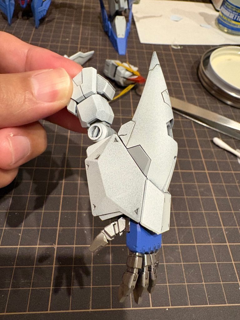 クスィーガンダム全塗装+α–3枚目/制作者：とむ