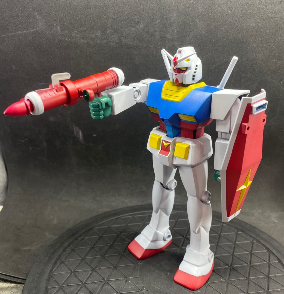 子供心でも、見知らぬ武器が付属してて戸惑いました😅