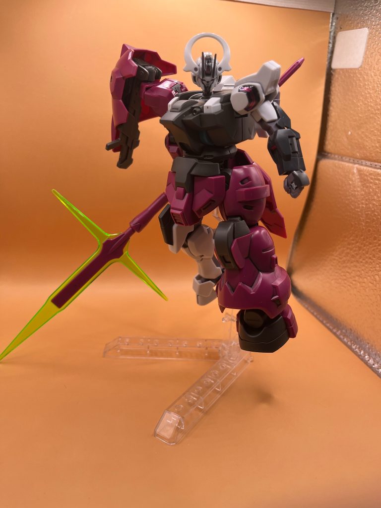ズゴックのようにディランザの中にシュバルゼッテが入ってた的な