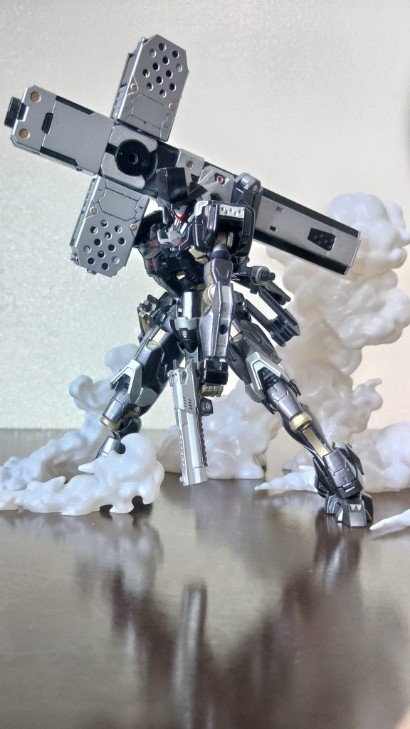 黒鉄の十字星の魔女　ガンダムルブリス・クロスガンズ