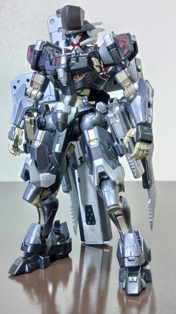 「黒鉄の十字星の魔女　ガンダムルブリス・クロスガンズ」ガンダムルブリス・クロスガンズは一対多数での銃撃戦を想定され改造された重装備MSである！多数の武器を使いこなすことを要求された扱いづらい仕様になっている。&nbsp;