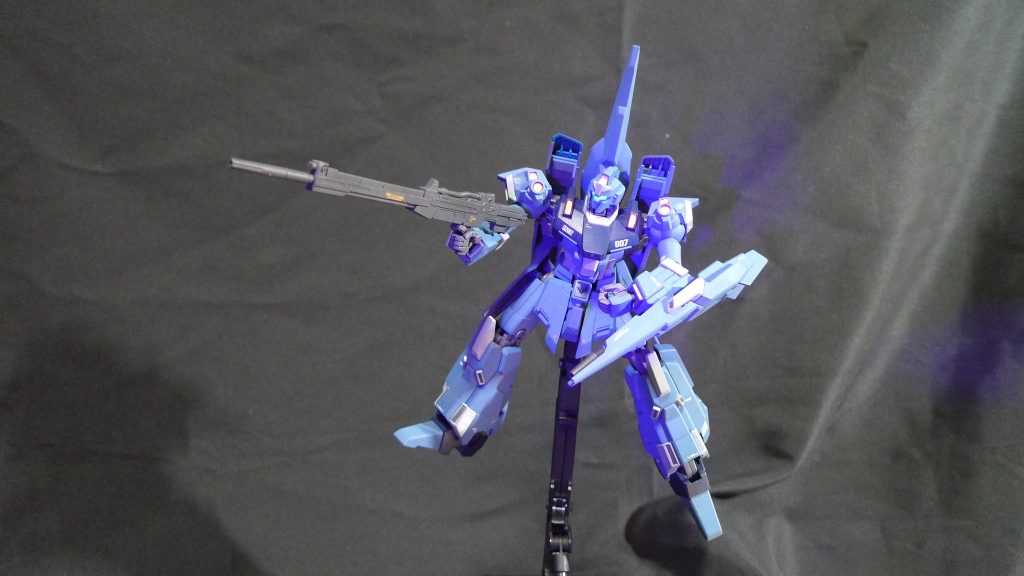 HG RGZ-95  ReZEL–8枚目/制作者：Giulia