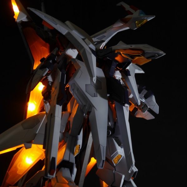 光翼の怪鳥(オラザク応募作品)