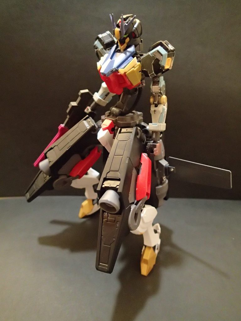 制作過程最初は可変機を作るつもりだったのでかなり変な見た目をしてましたｗいつかまたチャレンジしてみたいですね…