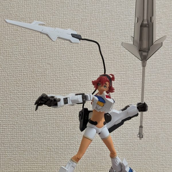 先日買った「30MSのルルチェ」を元に、「FSスレッタ」と「HGレクス」をミキシングしました。来月初旬には塗装して完成させます！！（7枚目）