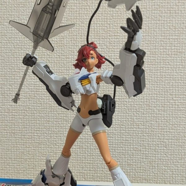 先日買った「30MSのルルチェ」を元に、「FSスレッタ」と「HGレクス」をミキシングしました。来月初旬には塗装して完成させます！！（1枚目）