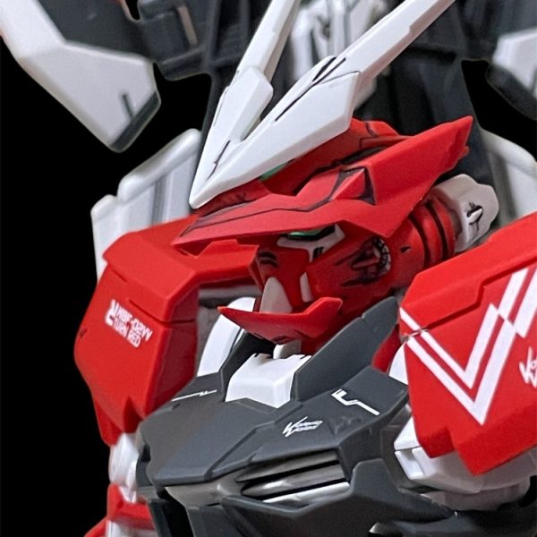 MG MBF-02VV Gundam Astray Turn Red