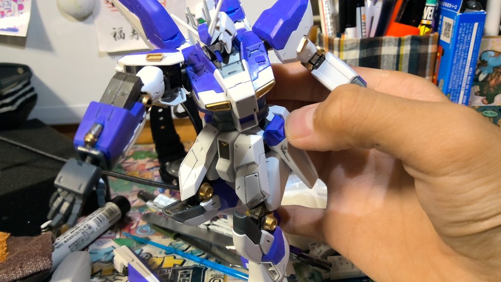 手が映っとるわ.....まあいっかこういう腕についてる兵器大好き