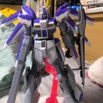 Hi-νガンダムの両腕と両足をシナンジュスタインに交換。ビームライフルとかありか[…]