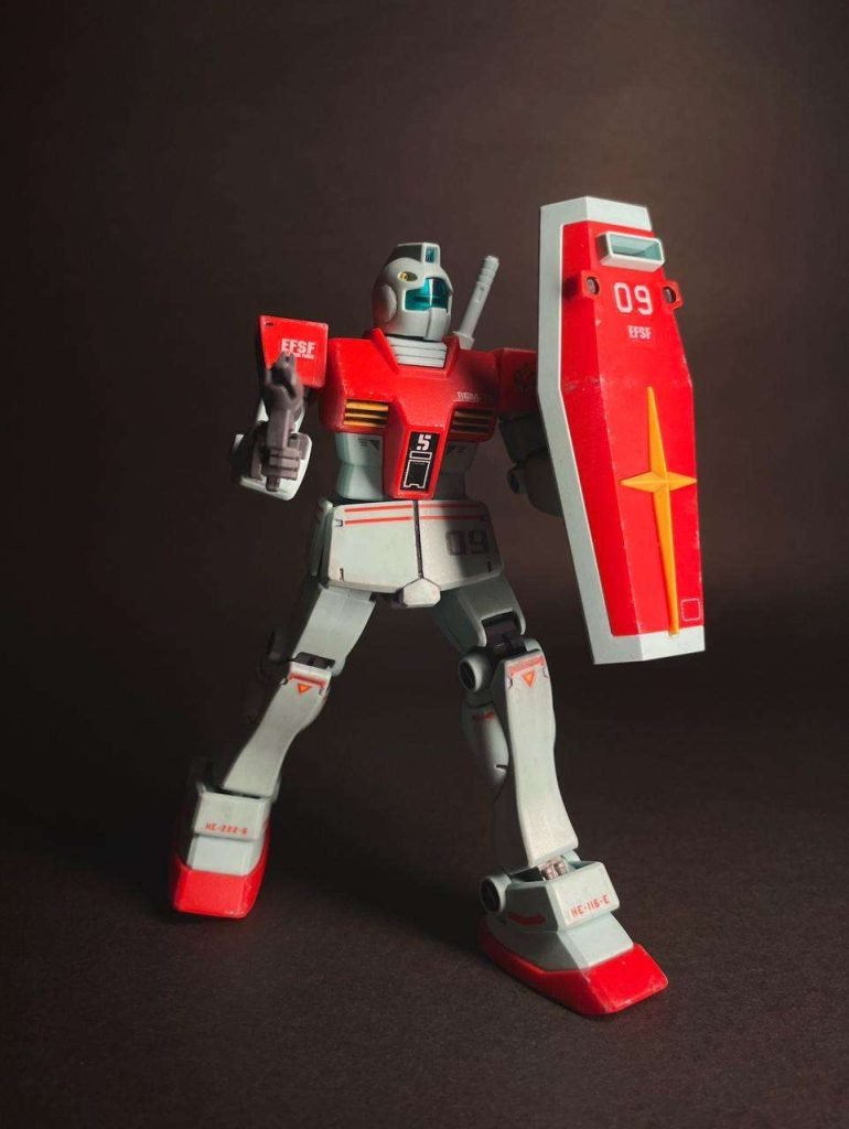 I think this is such a beautiful, simple kit, i appreciate its engineering, how straightforward it is to construct. The only meaningful modification i did was scribing an extra panel line at the frontskirt.&nbsp;