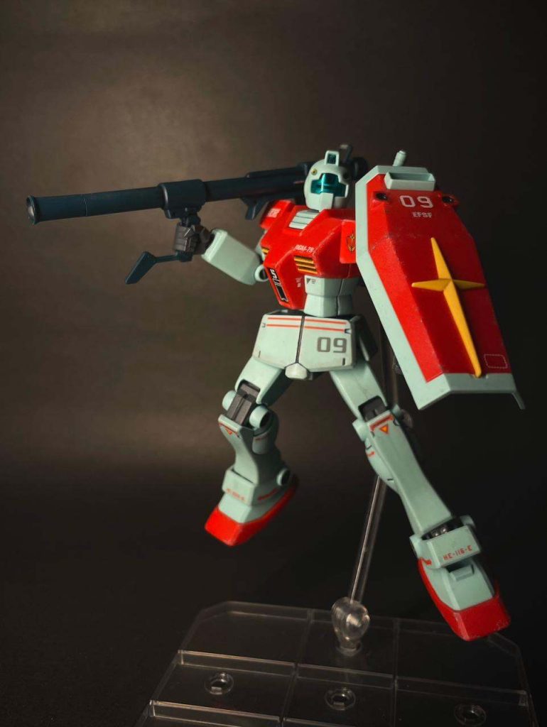Here with the hyper bazooka from the HGUC RX-78.Thanks again for watching.