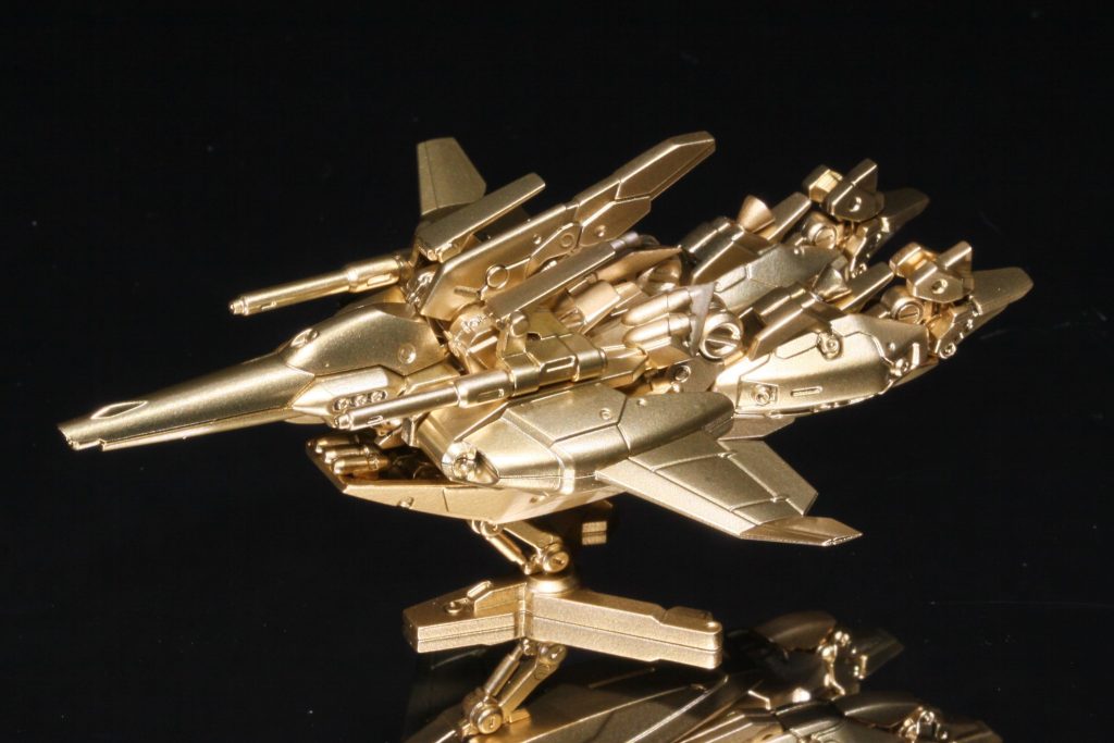 ｶﾞﾝﾀﾞﾑｱｰﾃｨﾌｧｸﾄNo.028 リ・ガズィ(BWS装備)金色塗装