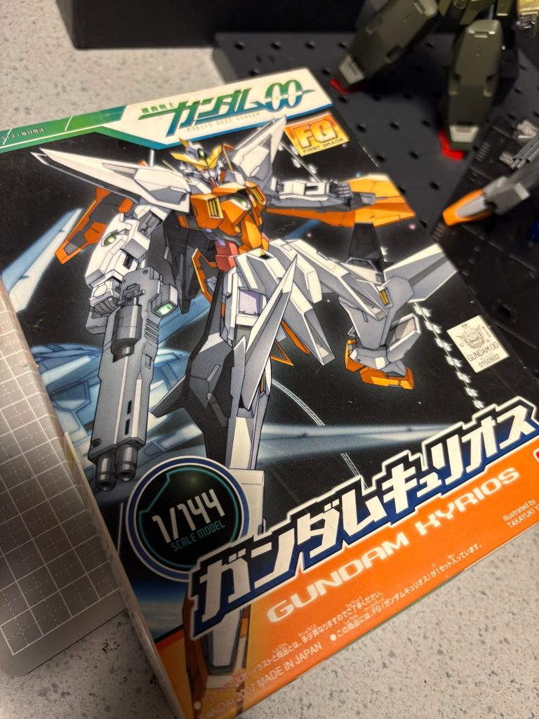 FGは気軽に取り掛かれるんですけど、作ってる途中から「HGの方が楽だったね」になるんですよね(^▽^;)そこが楽しいと言えば楽しいんですけど。