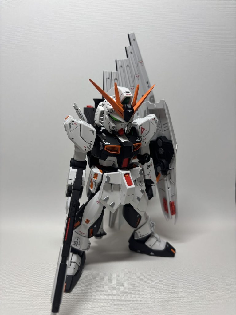 EGSD νガンダム–3枚目/制作者：カドノ