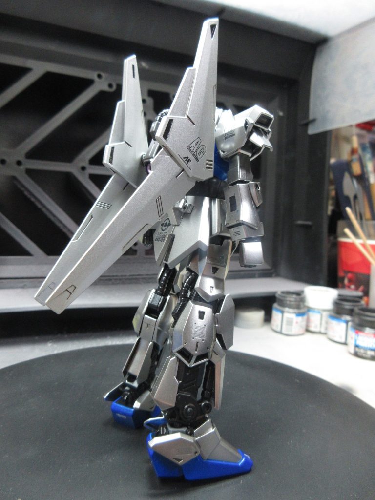 肩アーマーの「百」は、色変したのであえて「100」にしてみましたw