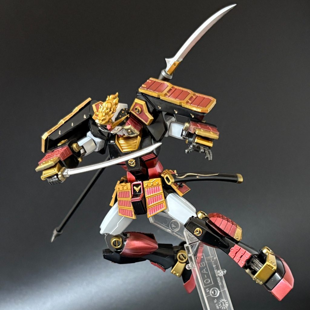 ポーズはさすがHGUC。EGもなかなかですが、安定感はこちらに軍配が上がります。