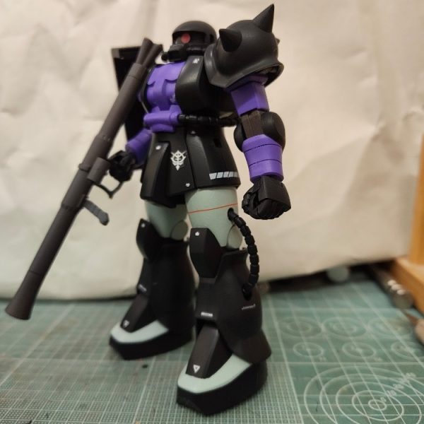 エコプラ　ザクで黒い三連星風
