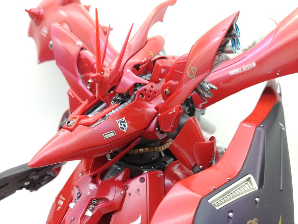 映画こそ見ていませんでしたが、SDガンダムでニューガンダムやサザビーを知っていた小学生の時、表紙のニューガンダムのカッコよさに惹かれ、父にベルトーチカチルドレンを買ってもらって読んだ時のナイチンゲールなんじゃそれ？感はその後も拭えませんでした。しかし、ガンプラとして自分の中のナイチンゲール学として形に落としこんでみて、ナイチンゲールとは、ベルトーチカチルドレンとは、宇宙に住む人々の思いを一身に背負ったシャアがシャアゆえに、身近な人の思いを一身に背負ったアムロに敗北する話だと改めて思いました。こうしてようやくと数十年続くボクのナイチンゲールとは？の疑問に終止符を打つことができました。&nbsp;この結果はモノビャにとって良かったのだと思った。&nbsp;そしてナイチンゲール学などという学問など、そもそもないのだ。&nbsp;もう・・・モノビャのたわごとは、聞こえなかった。