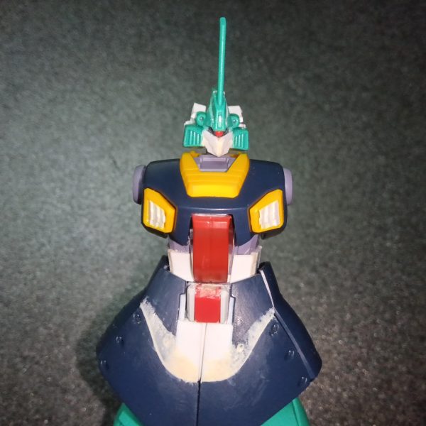 ムーンガンダムよりリック•ディジェ改の制作を始めました。プライベートのばたばたも一段落してきたので、塗装の練習ように何か組もうと考えたのですが、やっぱり好きな改造してました。改造楽しいからしょうがないね。と言う訳で無いなら作るの精神で、妙にかっこいいリック•ディジェ改の制作始めます。（2枚目）