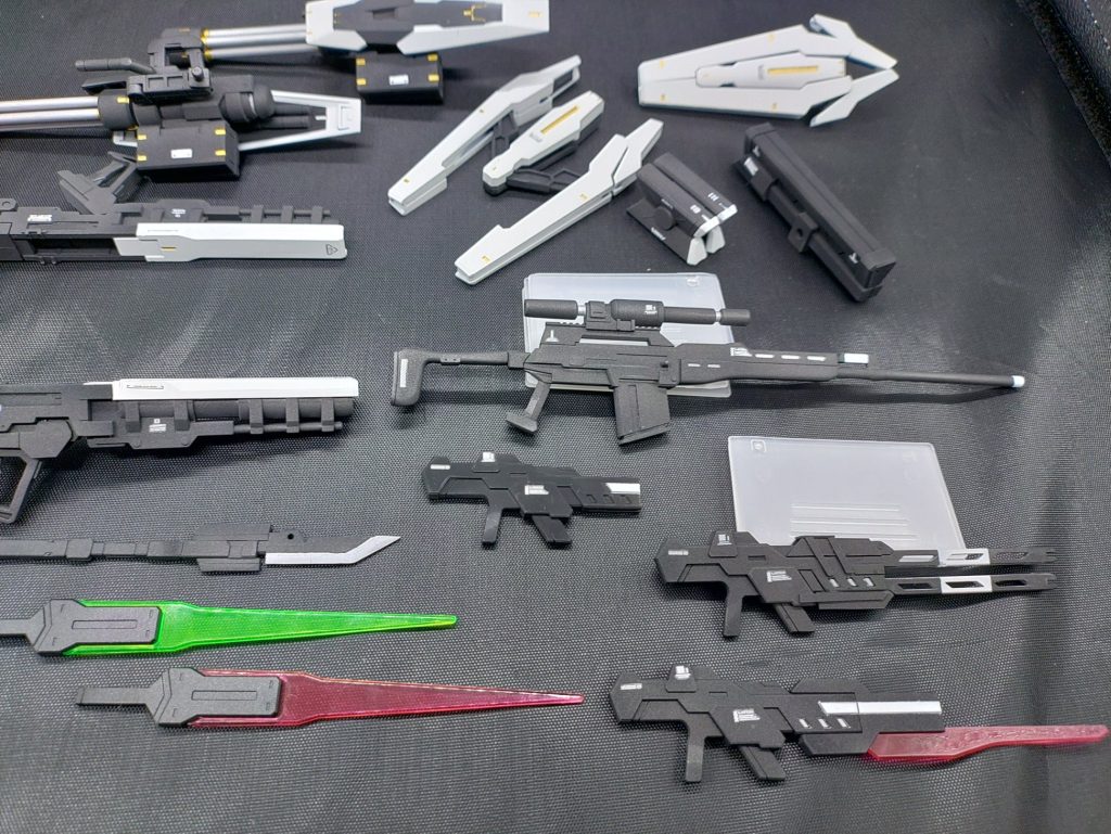21 武器セット2–4枚目/制作者：車庫モデラー