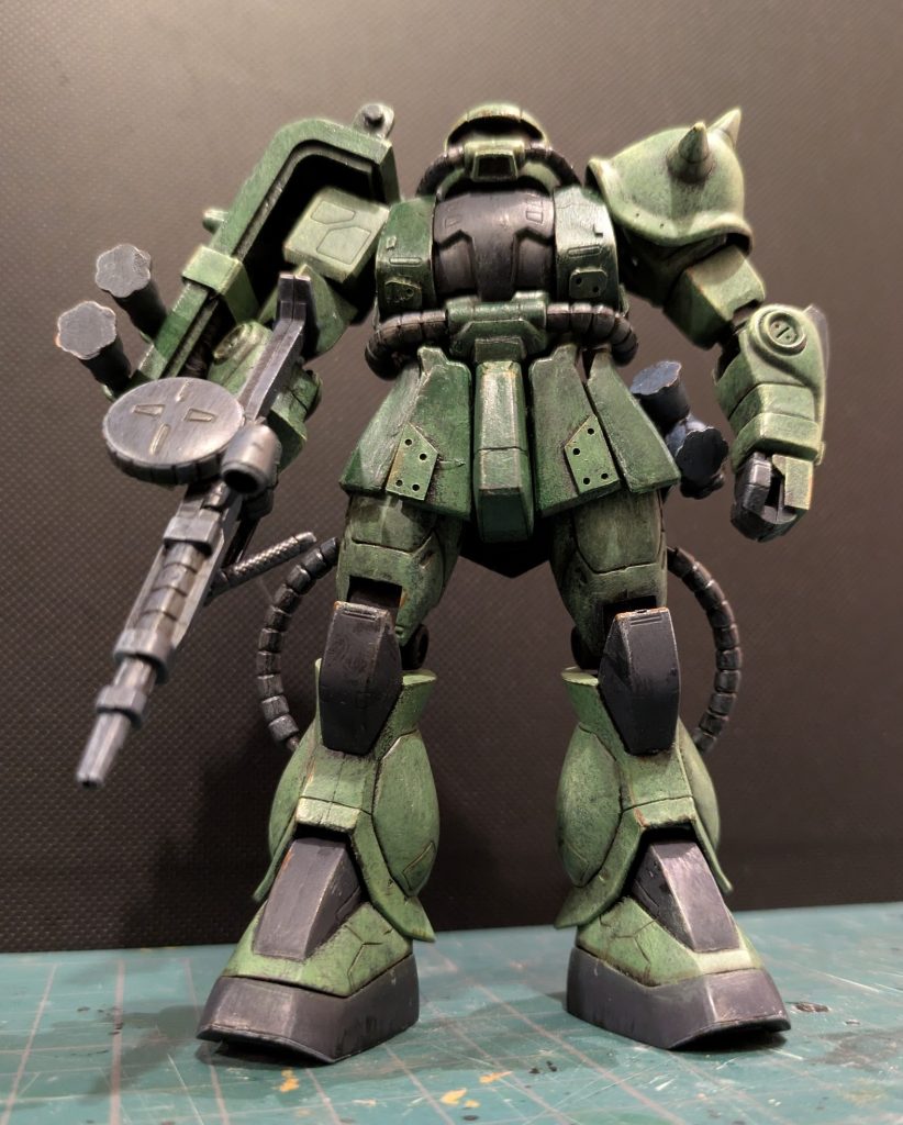 脚部をハの字に開きたかったのですが⋯ガニ股のような仕上がりに。(gundam-kao5)