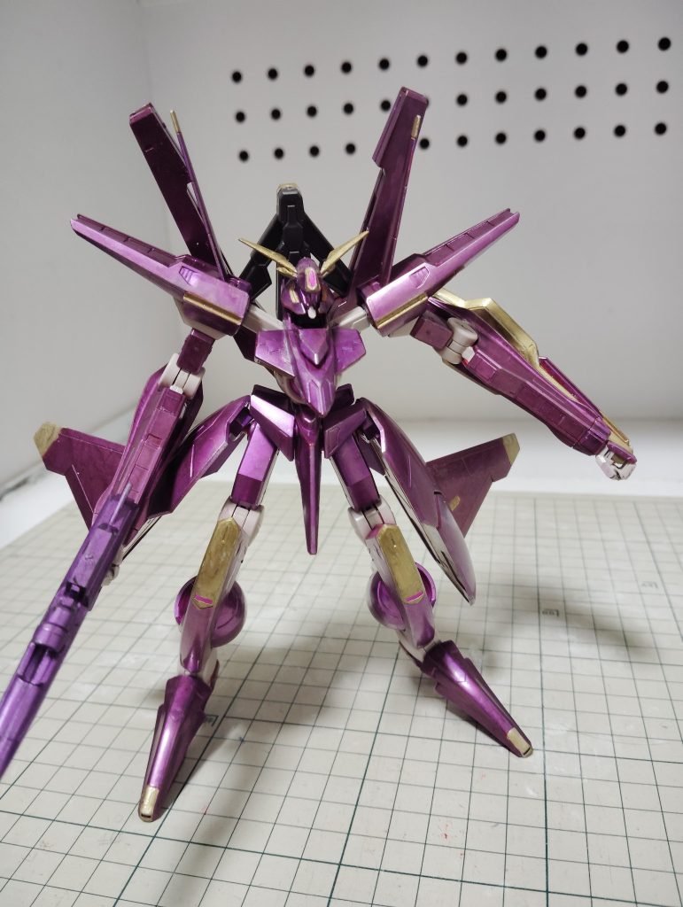 がしかしELSの猛攻（叫び）により被弾急造の装備で再度出撃となる。(gundam-kao9)