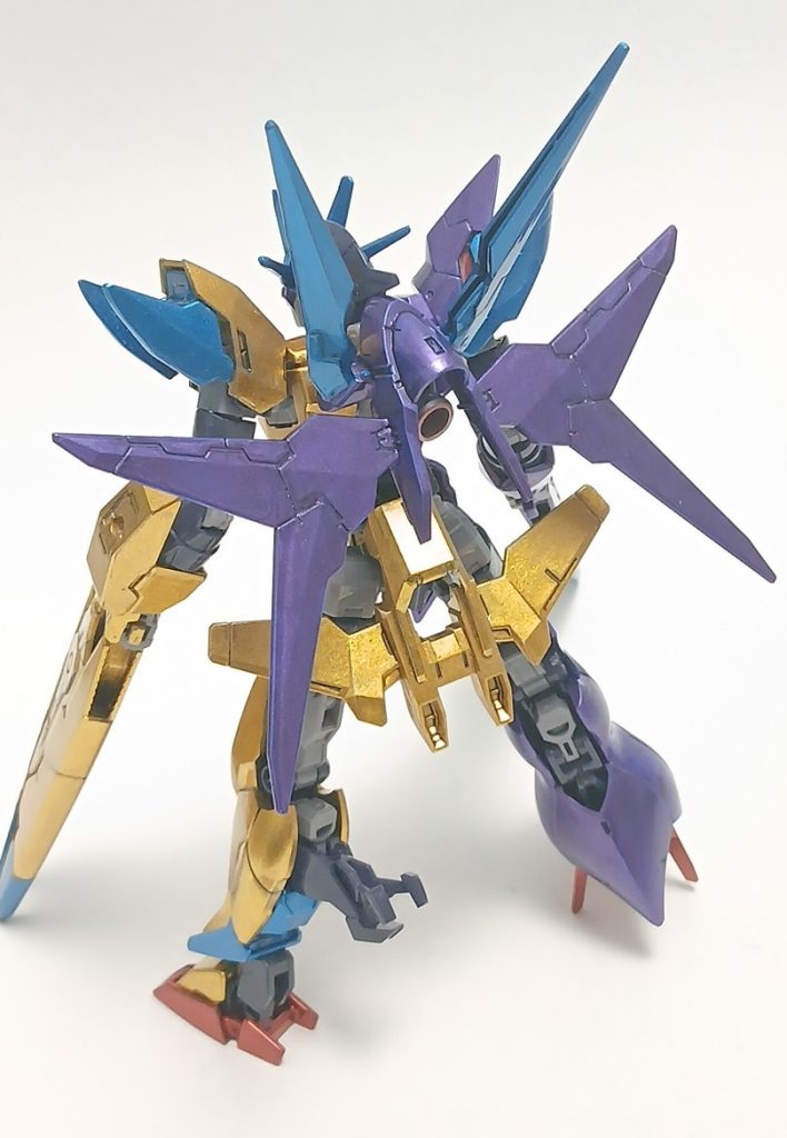 バックパックはアルスアースアーマー、腰にはアースアーマーのバックパックを装着。