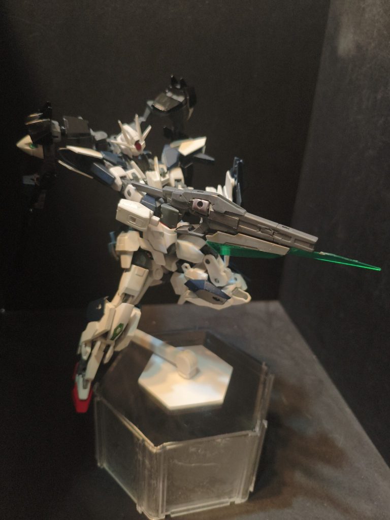 ガンダムリプレ・シュエール–9枚目/制作者：内丸