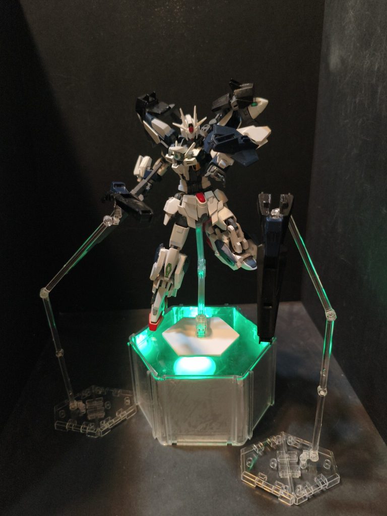 ガンダムリプレ・シュエール–6枚目/制作者：内丸