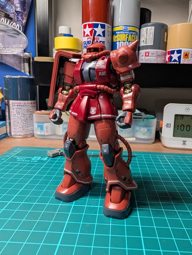 パチ組+墨入れ+付属シールの状態。部分塗装もしてます。