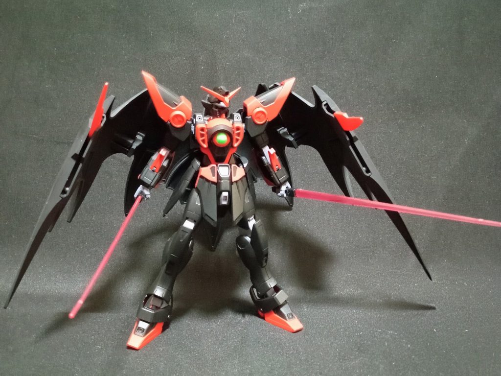 ウイングガンダム レイヴン–4枚目/制作者：おみず