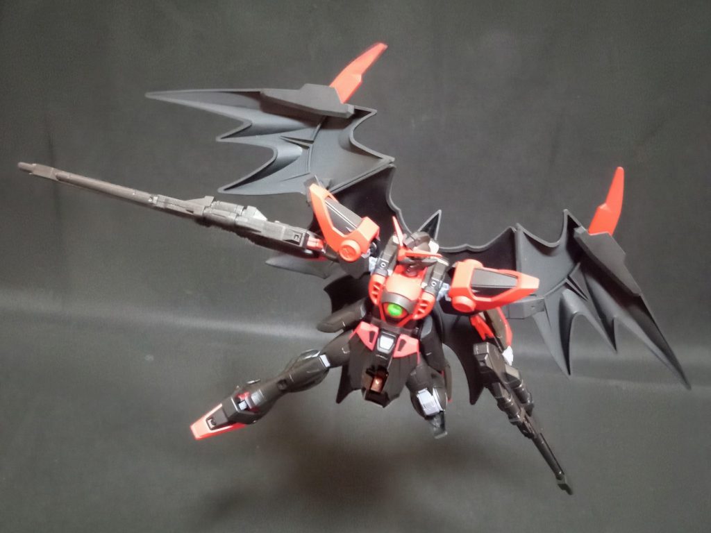 ウイングガンダム レイヴン–3枚目/制作者：おみず
