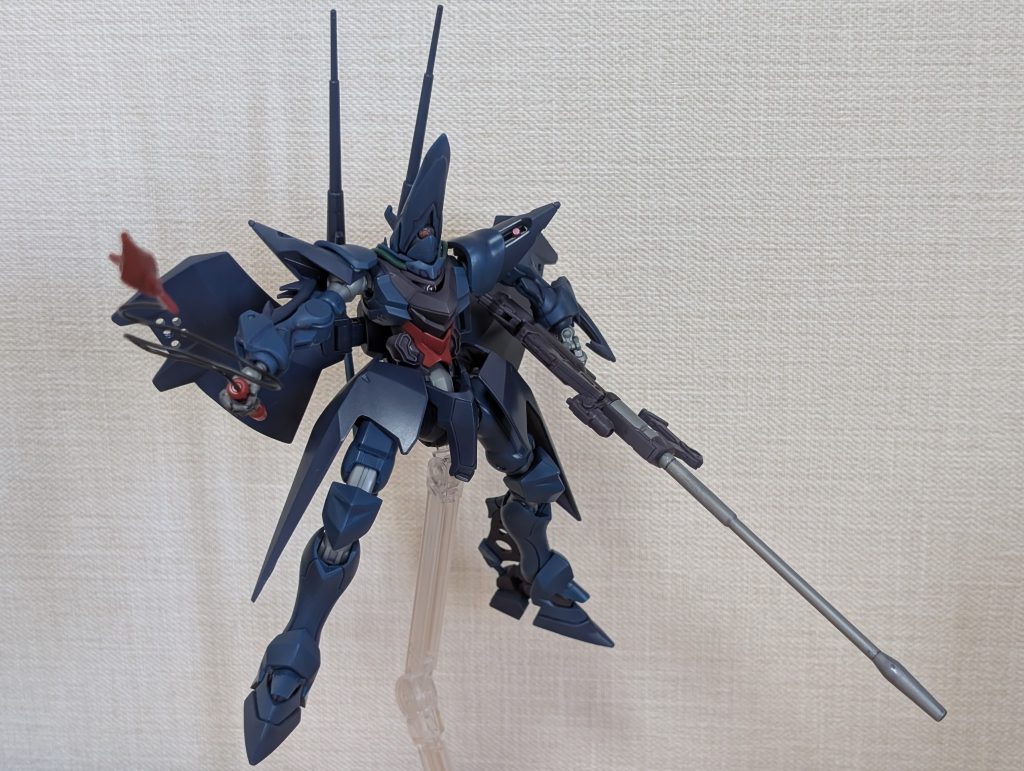 ハンブラビと言えばイロモノ武器。その１つがウミヘビ。目標に当てたり、腕や足にグルグル巻き付いたりと、私は昔から「スケバン刑事のヨーヨー」と重なって見えてました。若い人は知らんだろうけど・・
