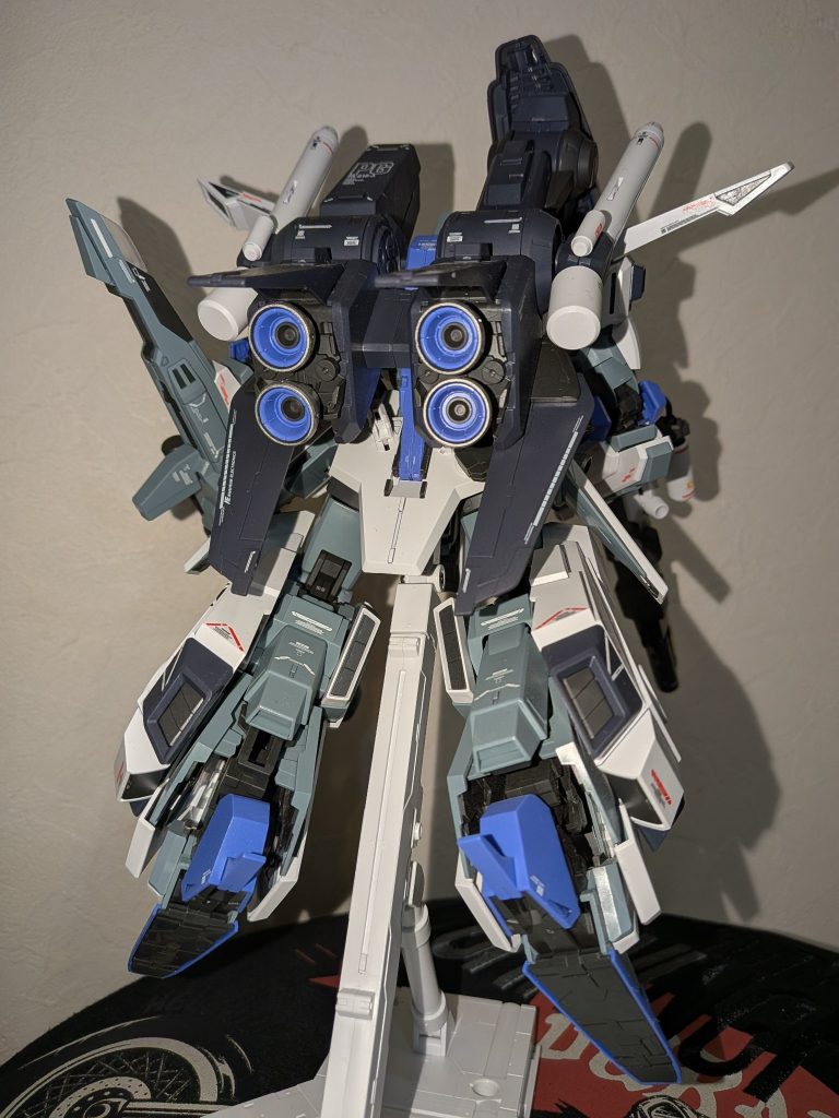 後ろから