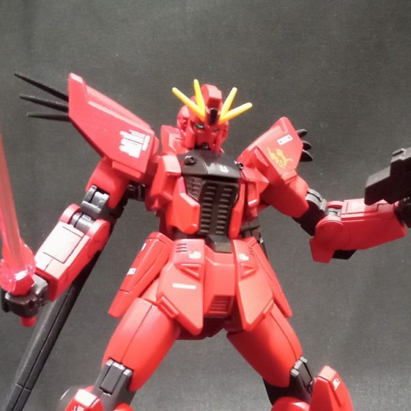 ギリ専用ガンダムF91・紅