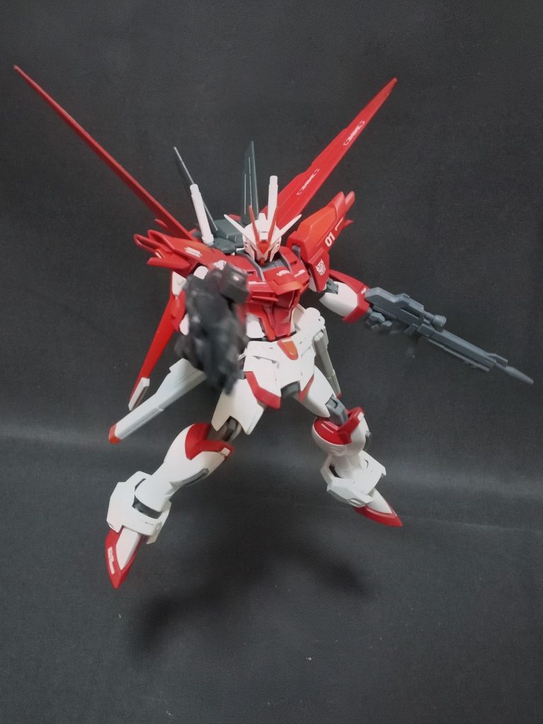 計5機のガンダム系MSから編成される戦術遊撃小隊