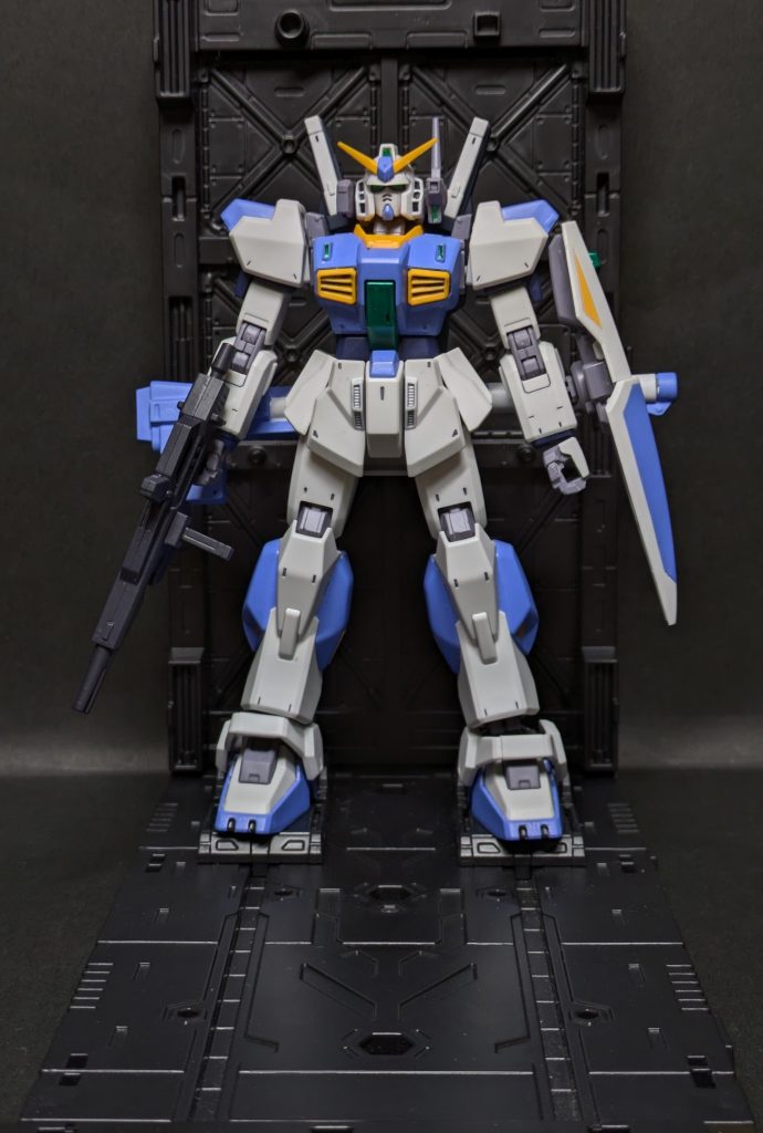 「G-NEXT、シェルド・フォーリー、行きます！」G-NEXTとは開発段階のこの機体のコードネーム『Gundam-typeNext』から。(あくまで妄想、妄想です！w)(gundam-kao5)ちなみに今回の作品タイトル『HERO』はゲーム中に流れる彼の戦闘BGMから。(GジェネSEEDくらいの時なんかタイトル付いたんだよねw)……今回は全編通してこんな感じで行きますw振り落とされンなョ？？www(zaku-kao4)